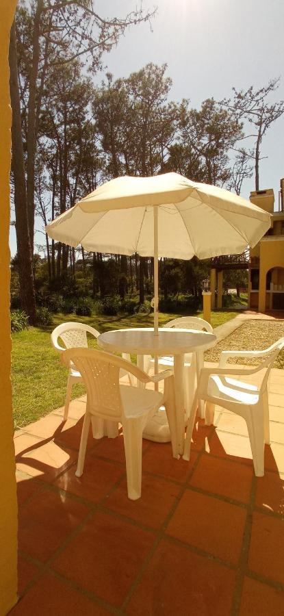 Pino Dorado Aparthotel Manantiales Екстериор снимка