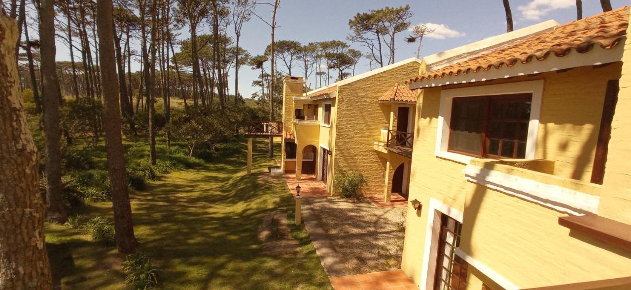 Pino Dorado Aparthotel Manantiales Екстериор снимка