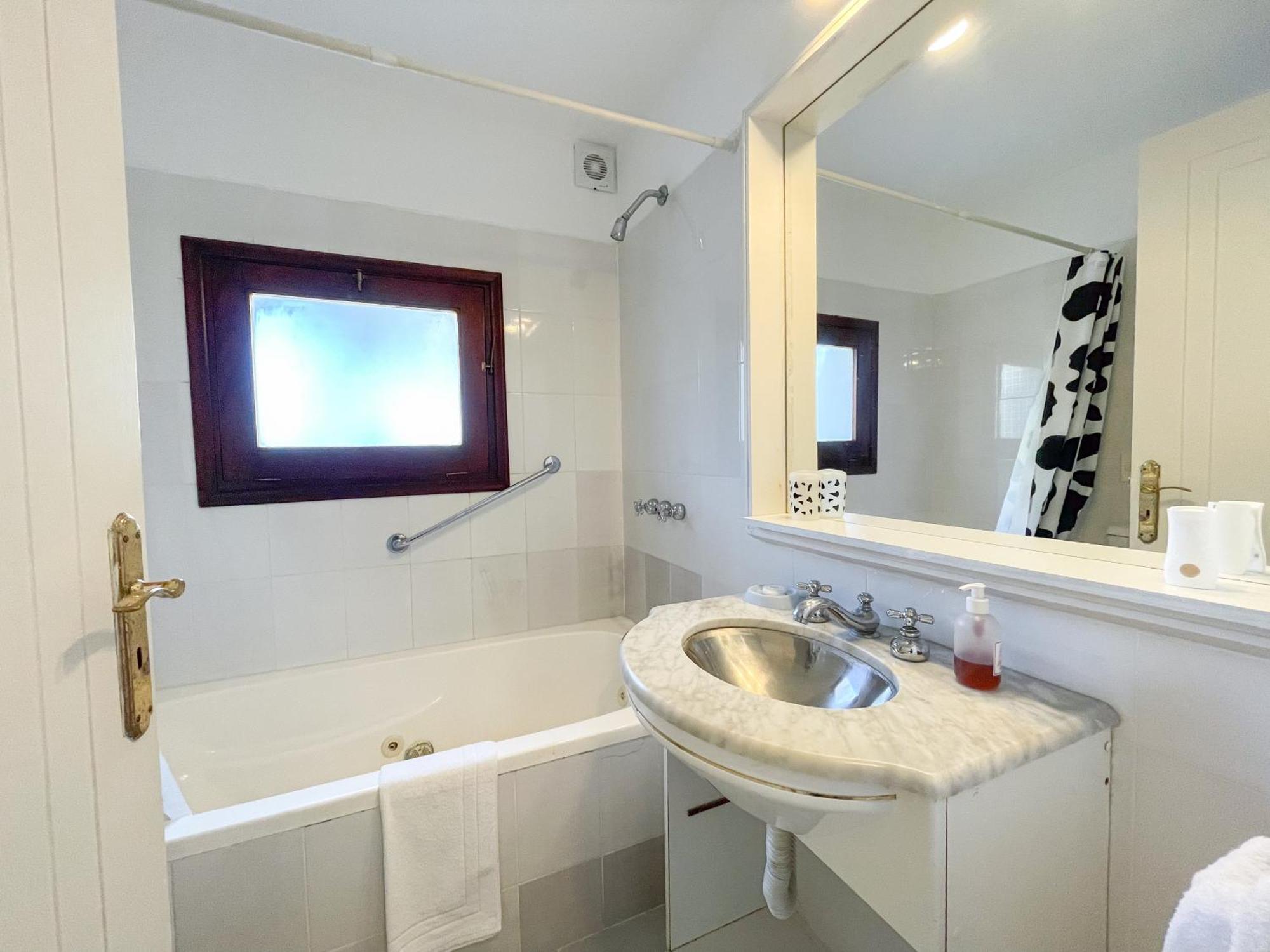 Pino Dorado Aparthotel Manantiales Екстериор снимка