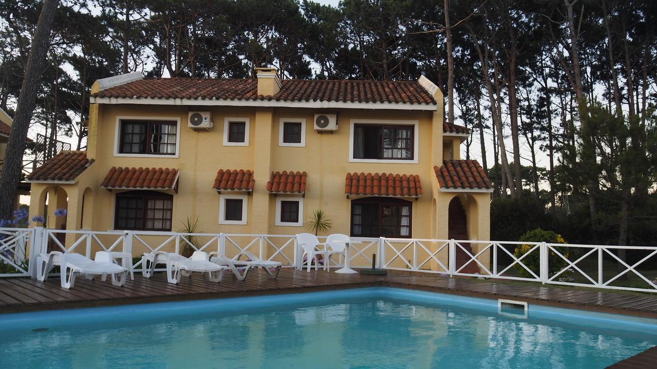 Pino Dorado Aparthotel Manantiales Екстериор снимка